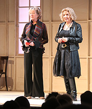 Jutta Speidel, Michaela May (©Foto: Martin Schmitz)